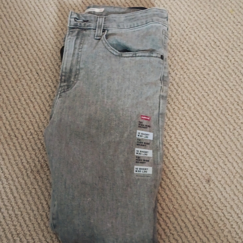 Levis jeans